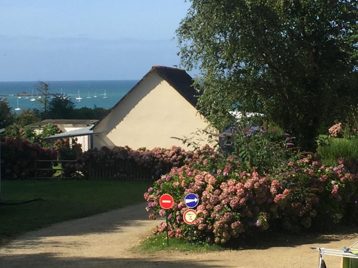 Tente 3 Chambres, Petit Camping Familial Vue Mer Plestin-les-Grèves المظهر الخارجي الصورة